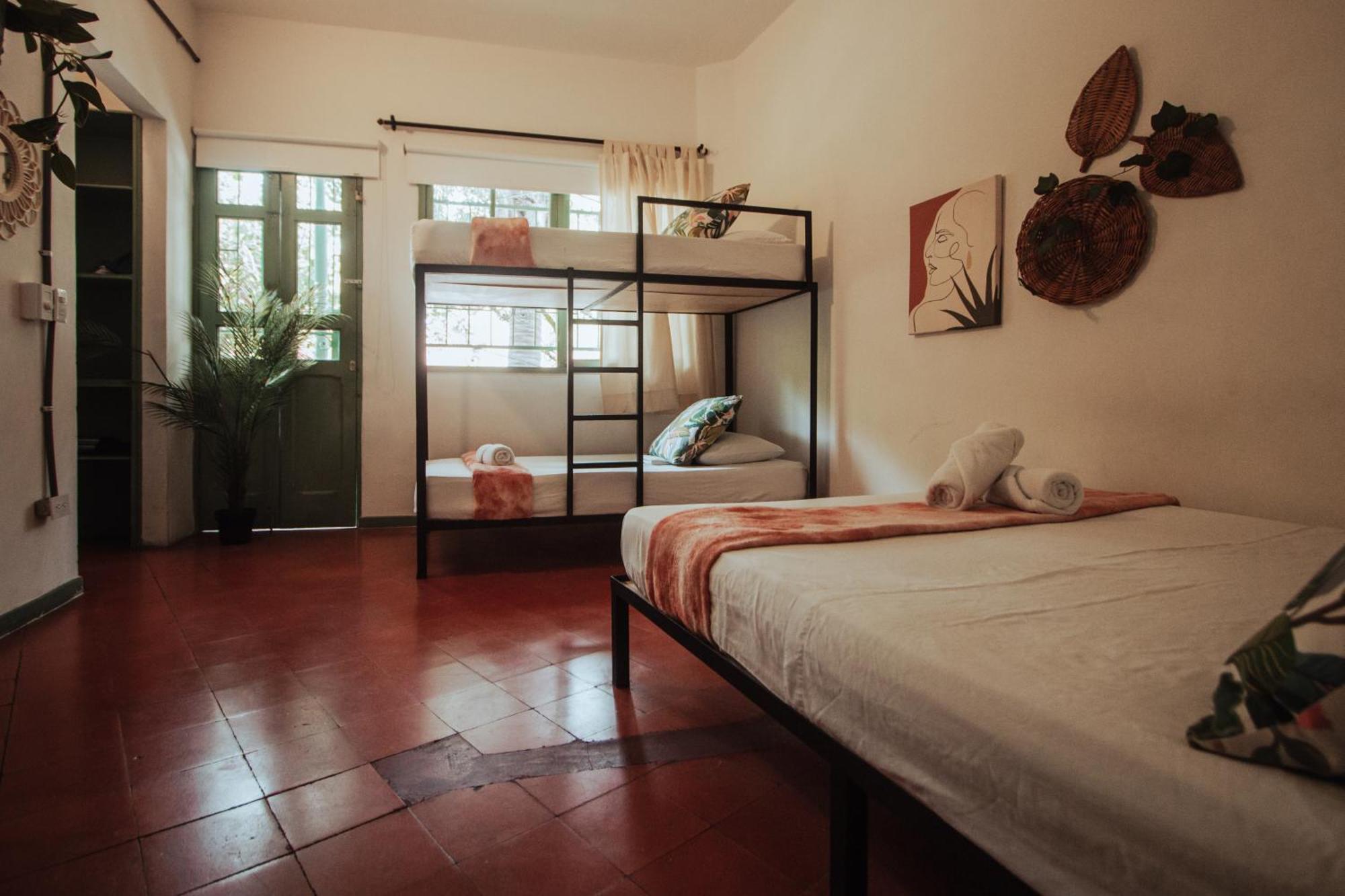 Centro Hostel ميديلين المظهر الخارجي الصورة